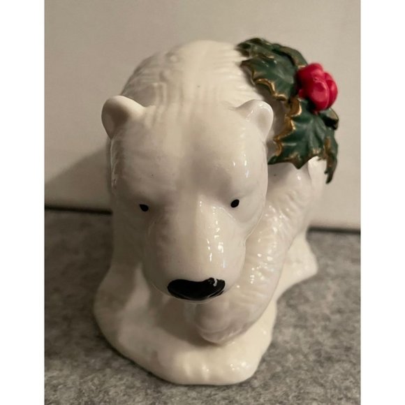 Polar Bear with Holly and Berries Possibly Lefton, Lennox . #1105 - Picture 2 of 5